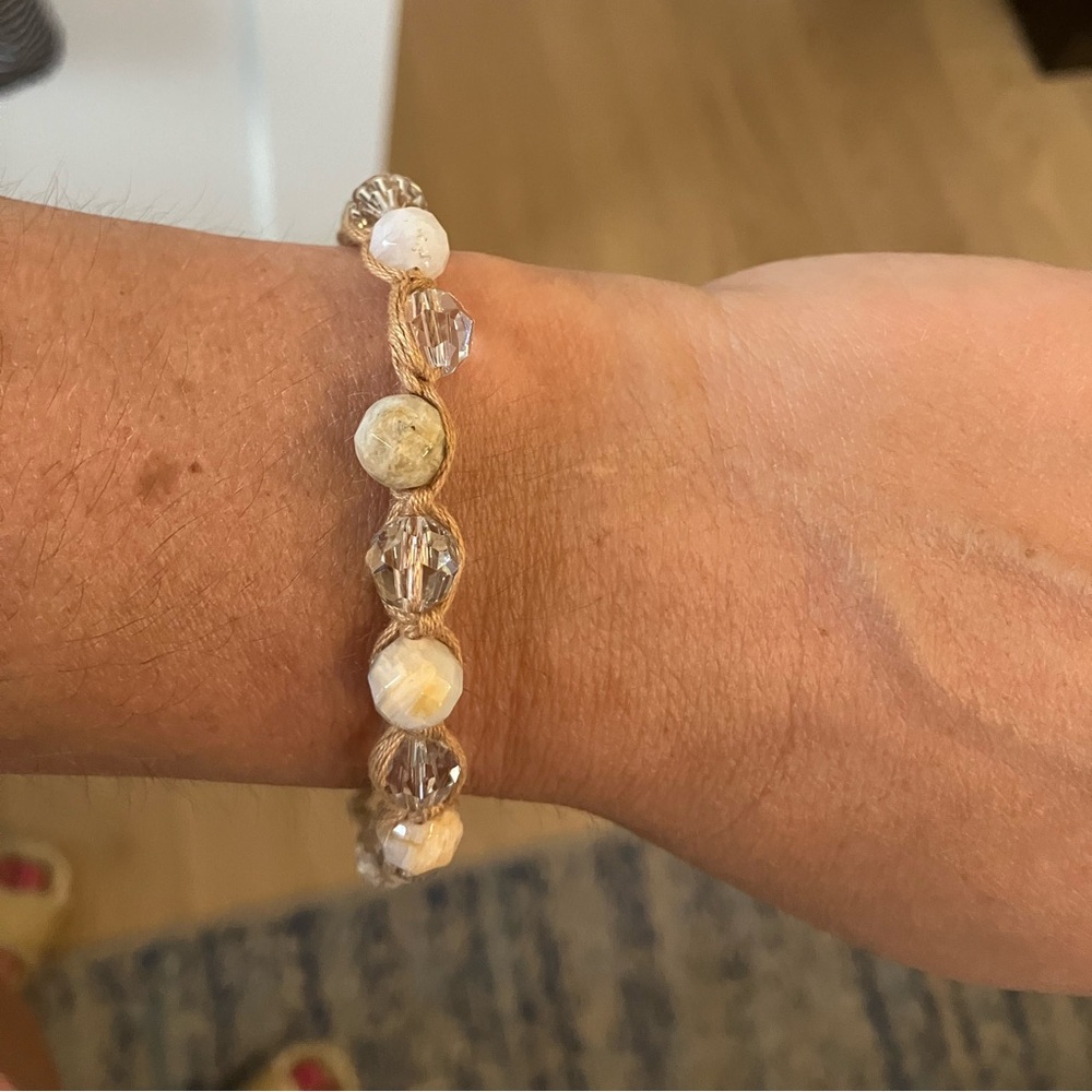 Chan Luu neutral beaded bracelet